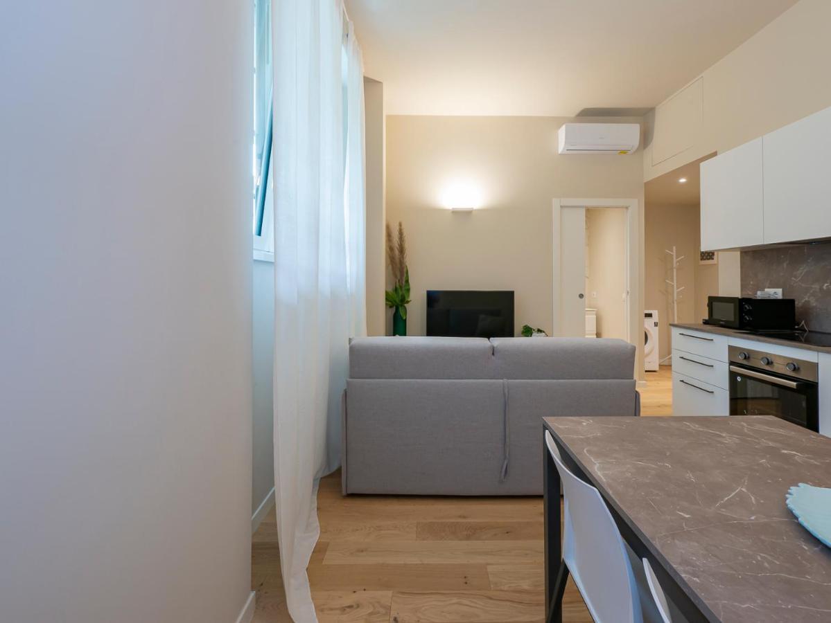 I Host Apartment - Ranzoni 1 Милан Экстерьер фото