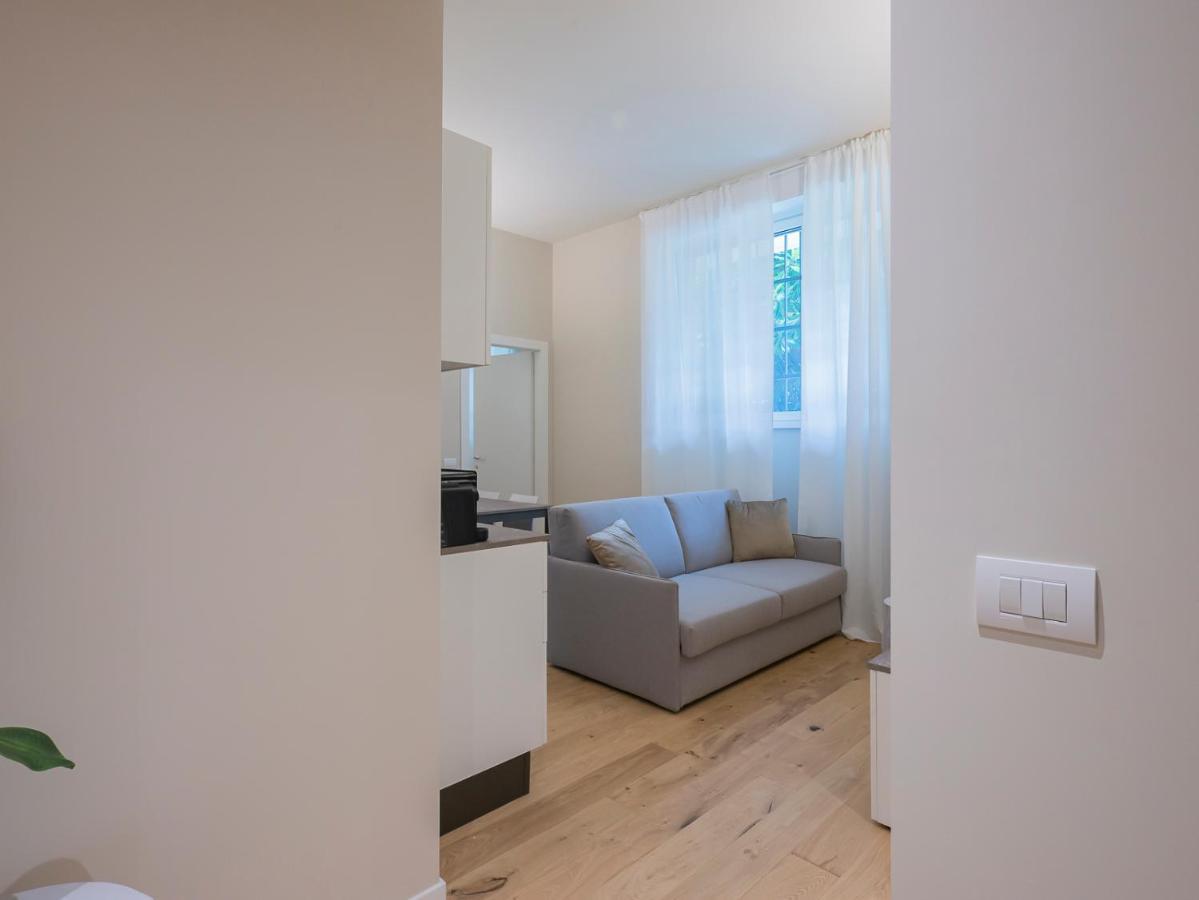I Host Apartment - Ranzoni 1 Милан Экстерьер фото