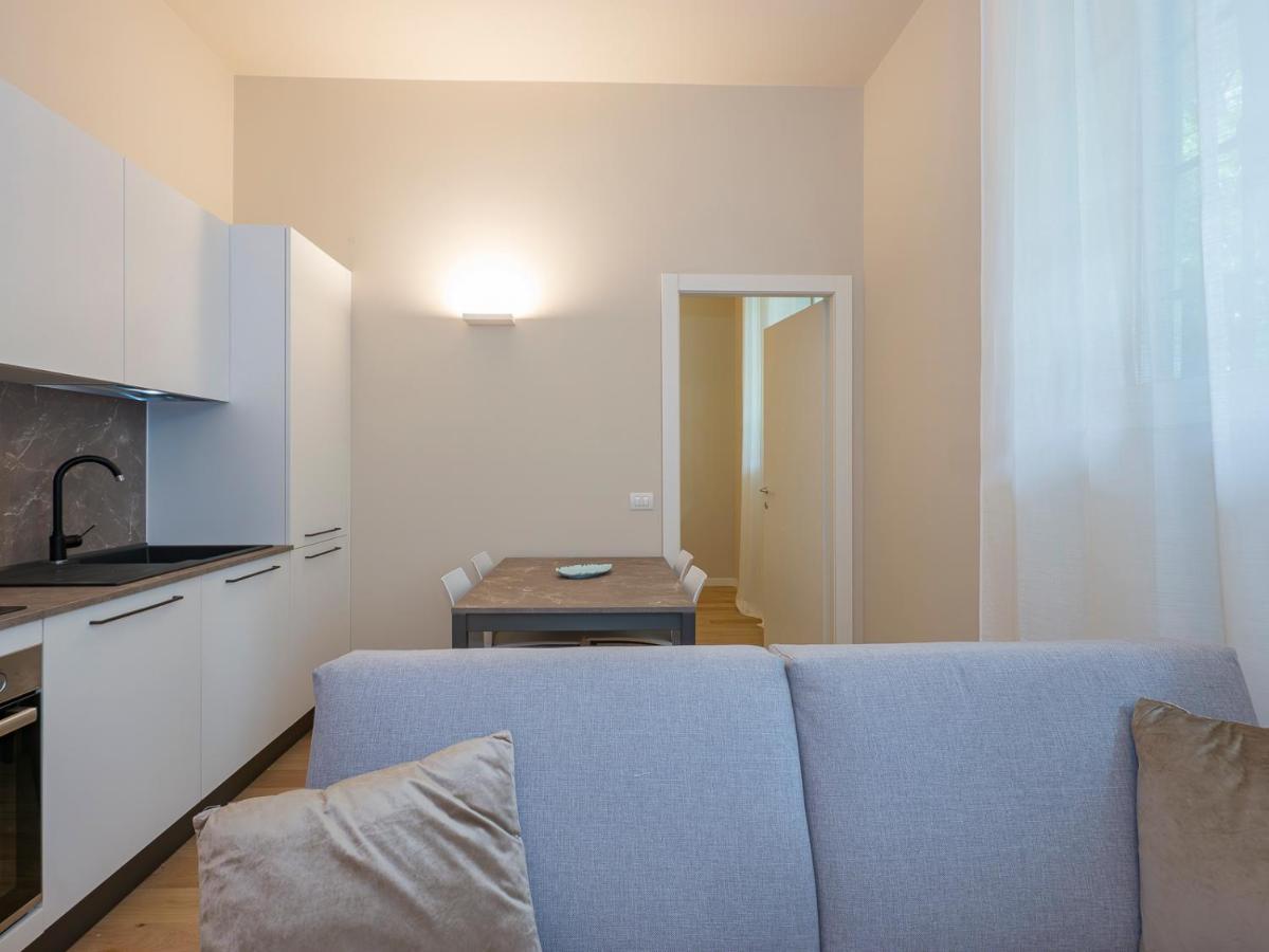 I Host Apartment - Ranzoni 1 Милан Экстерьер фото