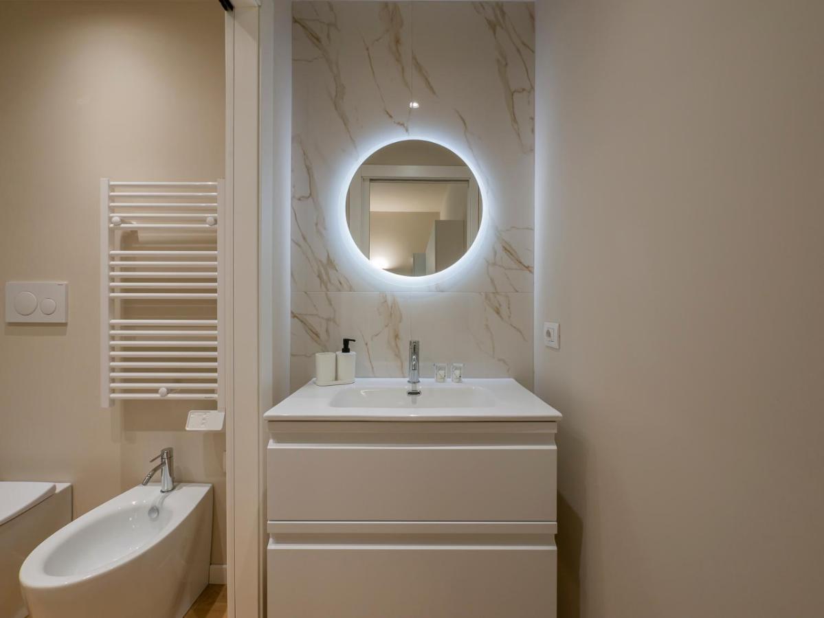 I Host Apartment - Ranzoni 1 Милан Экстерьер фото
